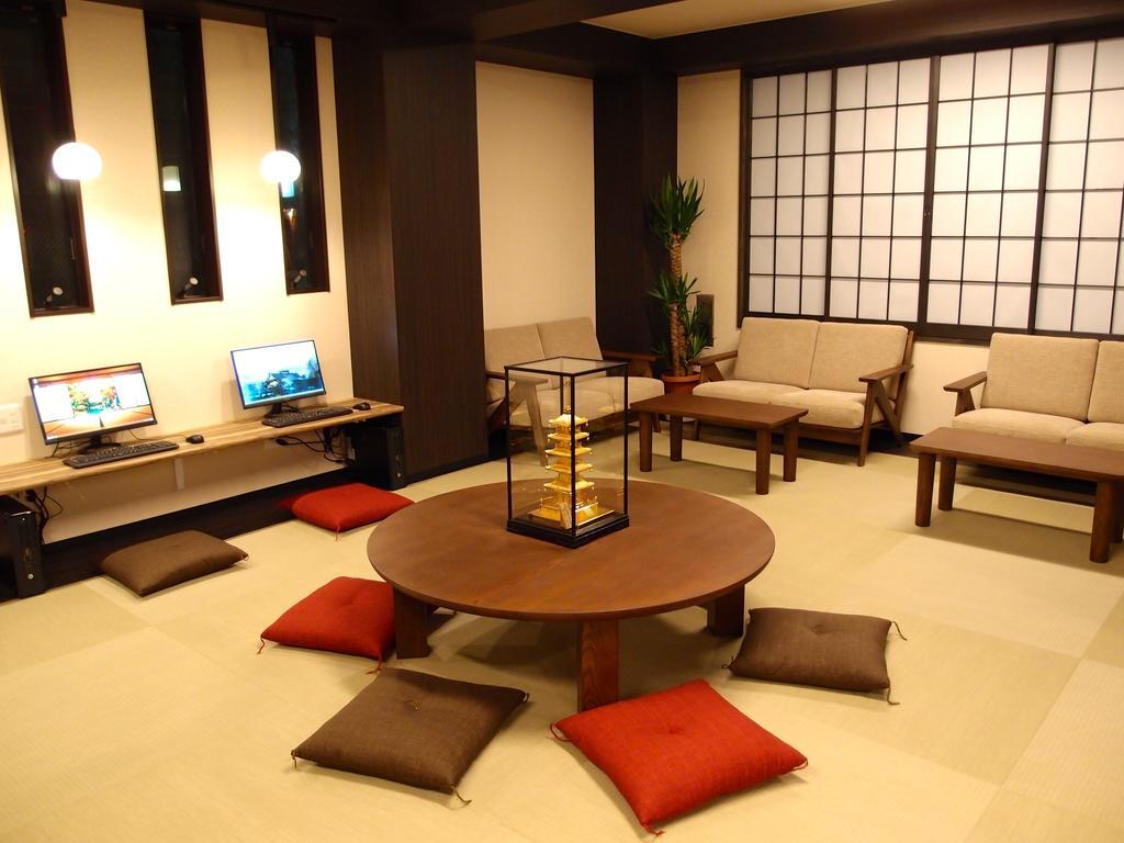 Albergue Space *
