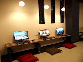 Space Albergue *